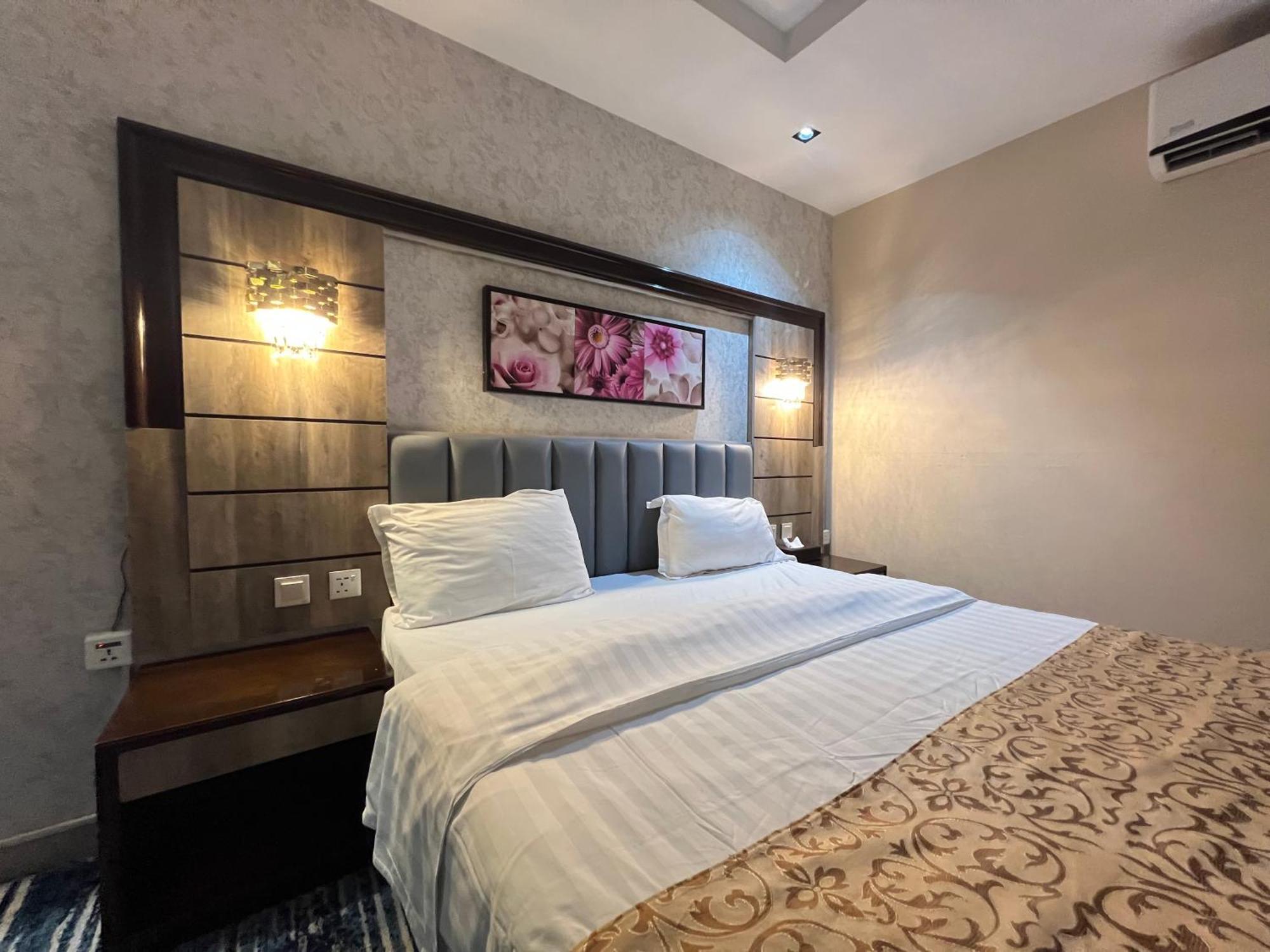Rose Star Hotel Джедда Экстерьер фото