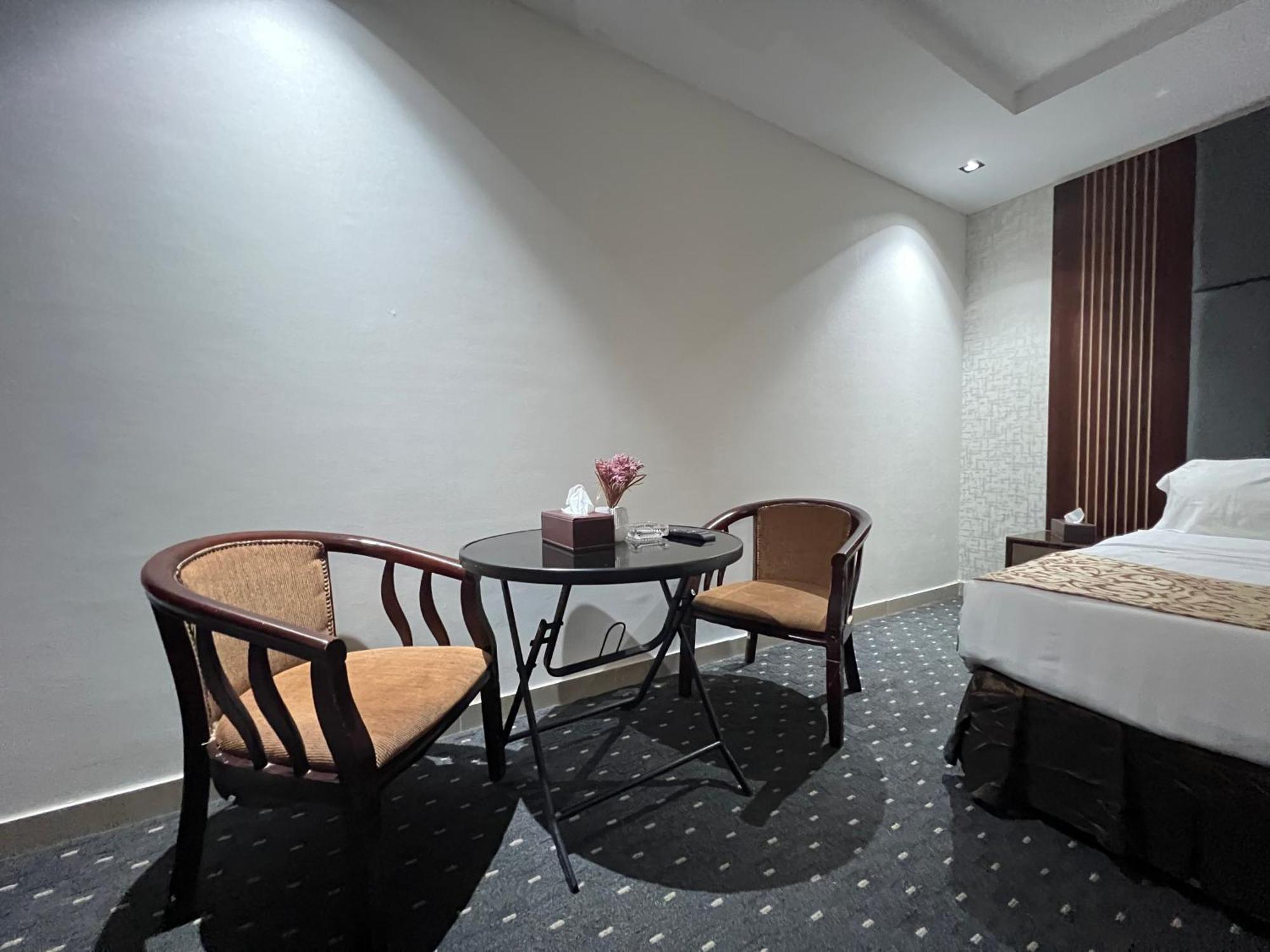 Rose Star Hotel Джедда Экстерьер фото