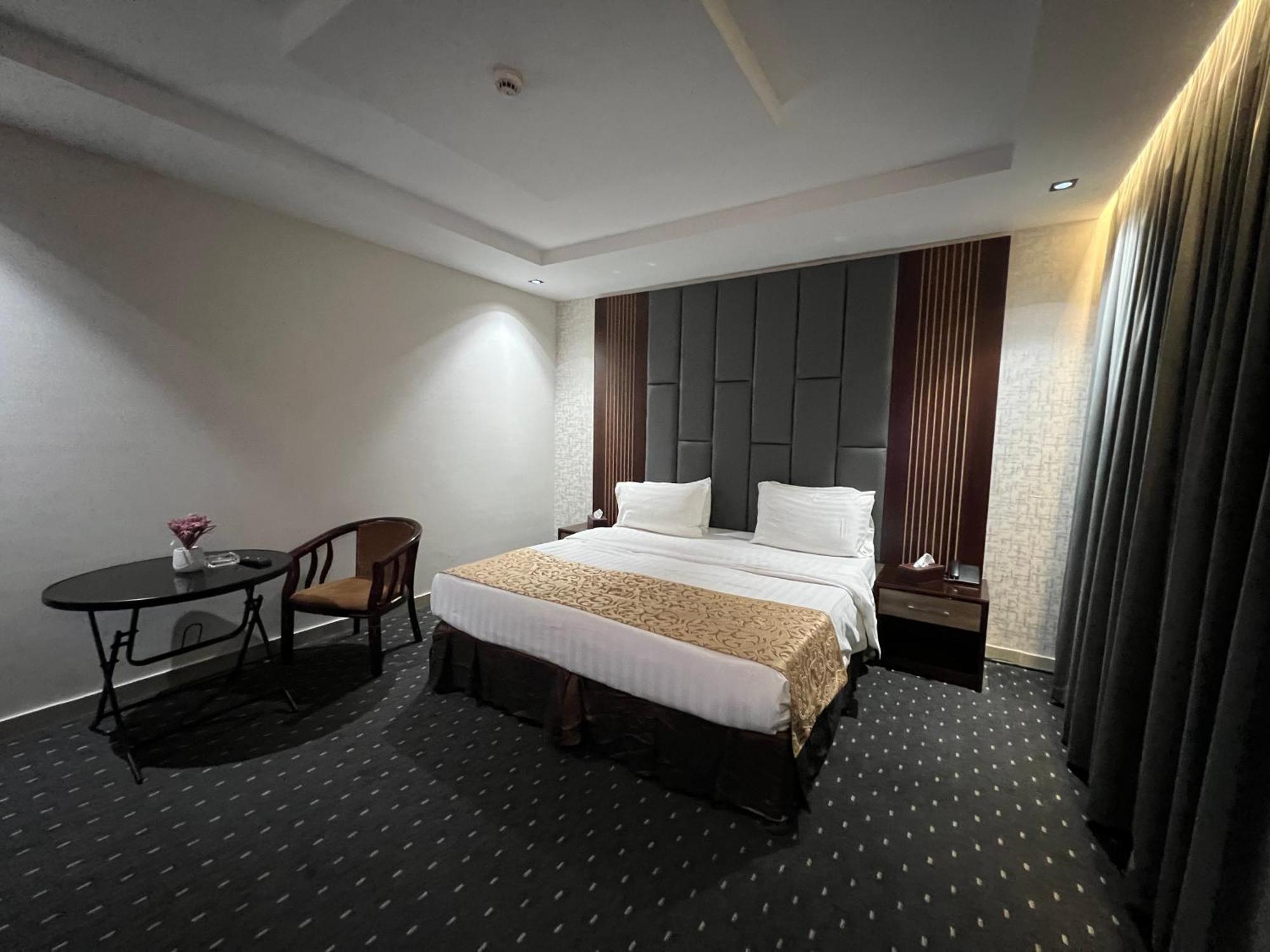 Rose Star Hotel Джедда Экстерьер фото