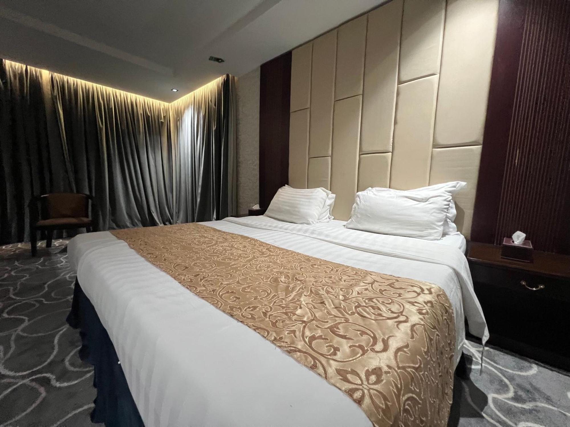 Rose Star Hotel Джедда Экстерьер фото
